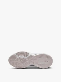 Кросівки NIKE Zoom Bella 6 модель DR5720-601 Фото