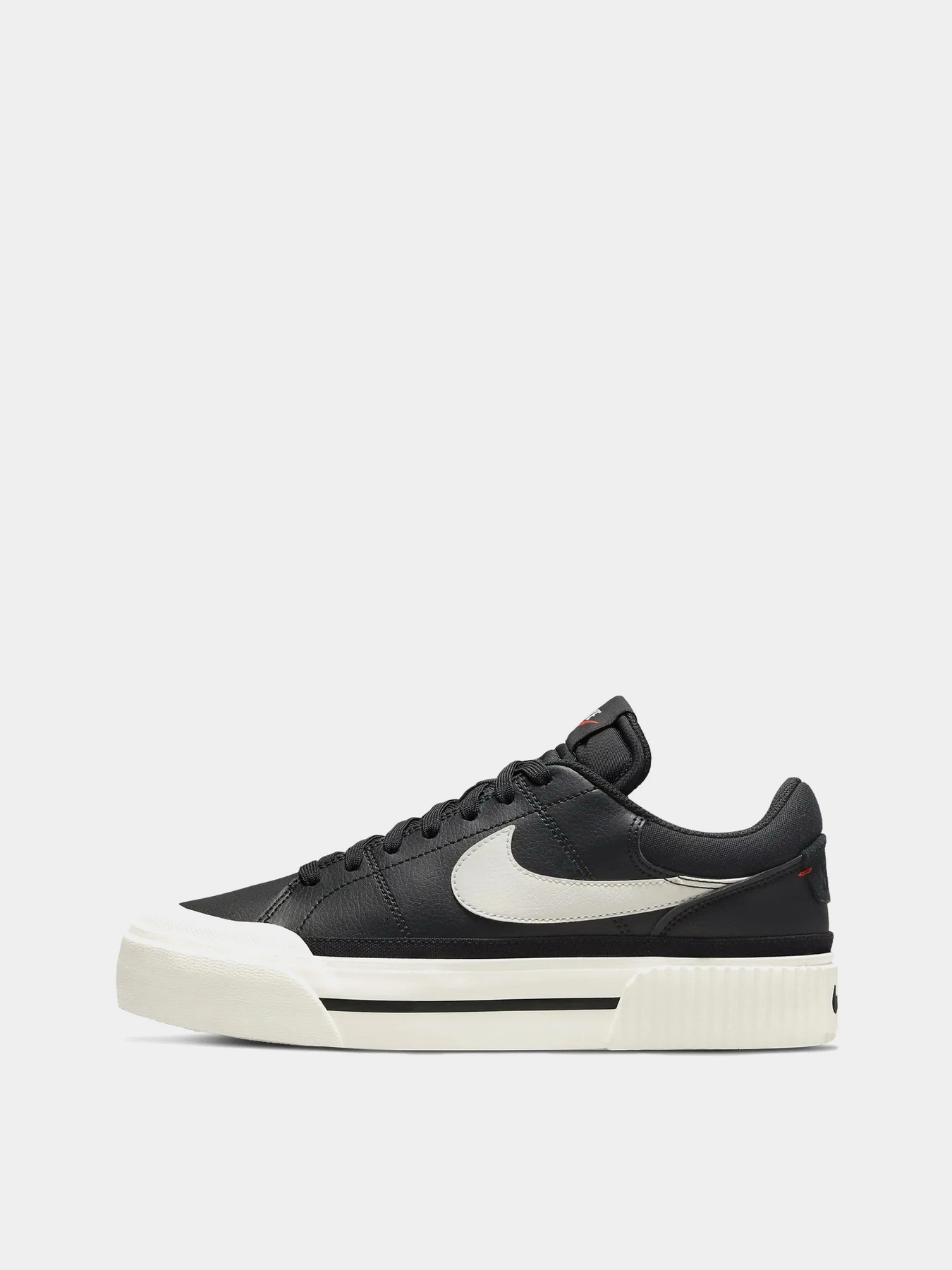 Кеды NIKE COURT LEGACY LIFT модель DM7590-001 Кеды NIKE COURT LEGACY LIFT модель DM7590-001 Фото