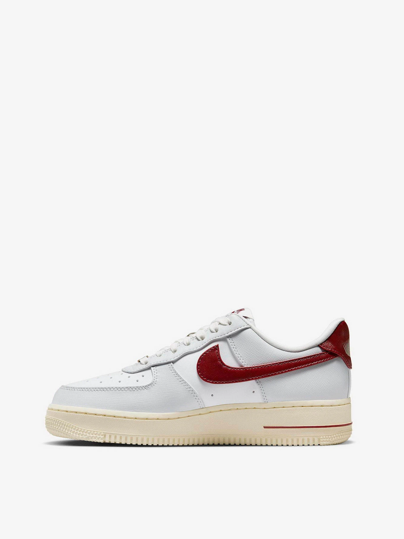 Кеды NIKE Air Force 1 '07 SE модель DV7584-001 Кеды NIKE Air Force 1 '07 SE модель DV7584-001 Фото