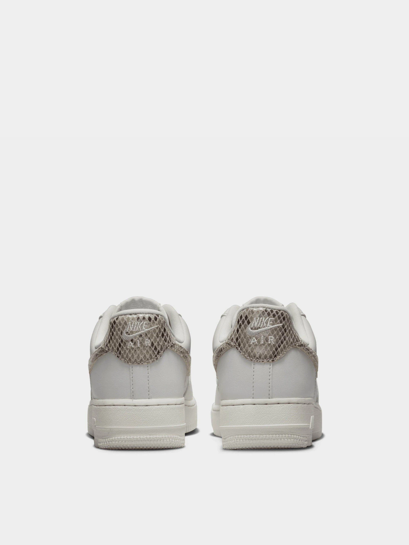 Кеди NIKE Air Force 1'07 модель DD8959-002 Фото