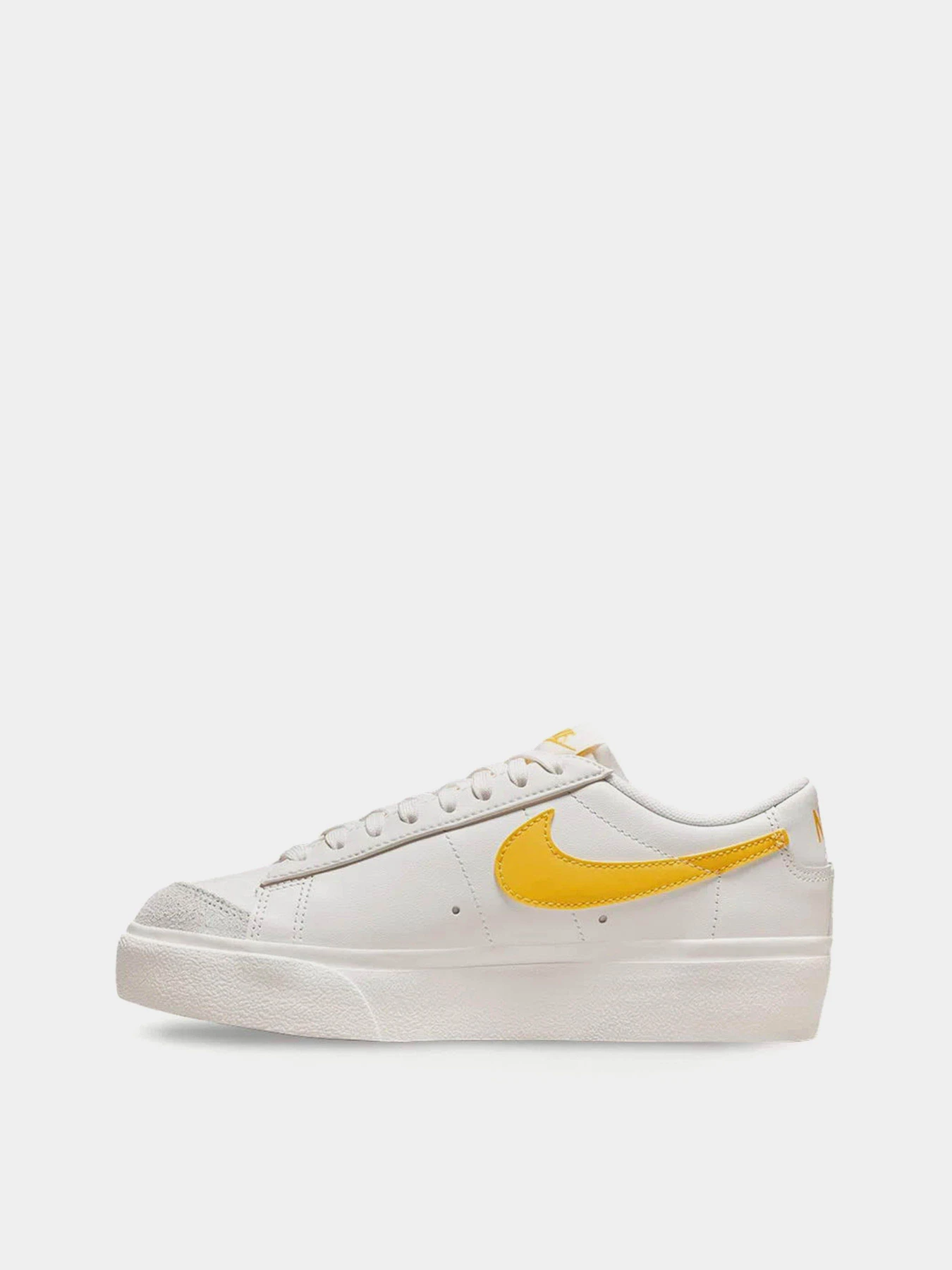 Кеды NIKE Blazer Low Platform модель DJ0292-111 Кеды NIKE Blazer Low Platform модель DJ0292-111 Фото