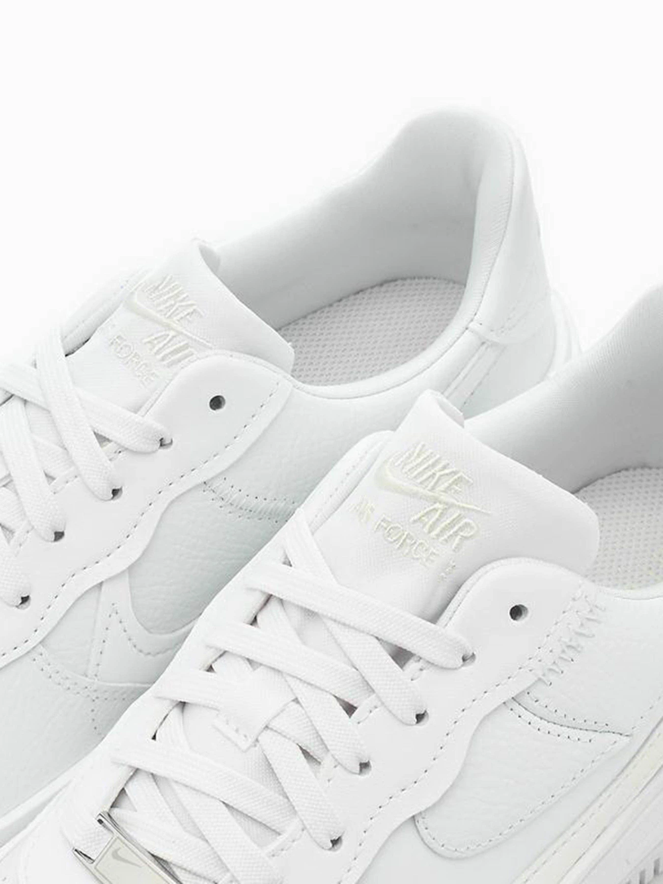 Кеди NIKE Air Force 1 PLT.AF.ORM модель DJ9946-100 Фото