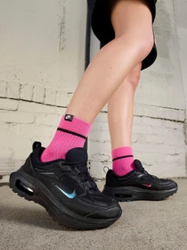 Кроссовки NIKE Air Max Bliss модель FB8636-001 Фото