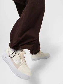 Кеди NIKE Air Force 1 Plt.Af.Orm модель DJ9946-107 Фото