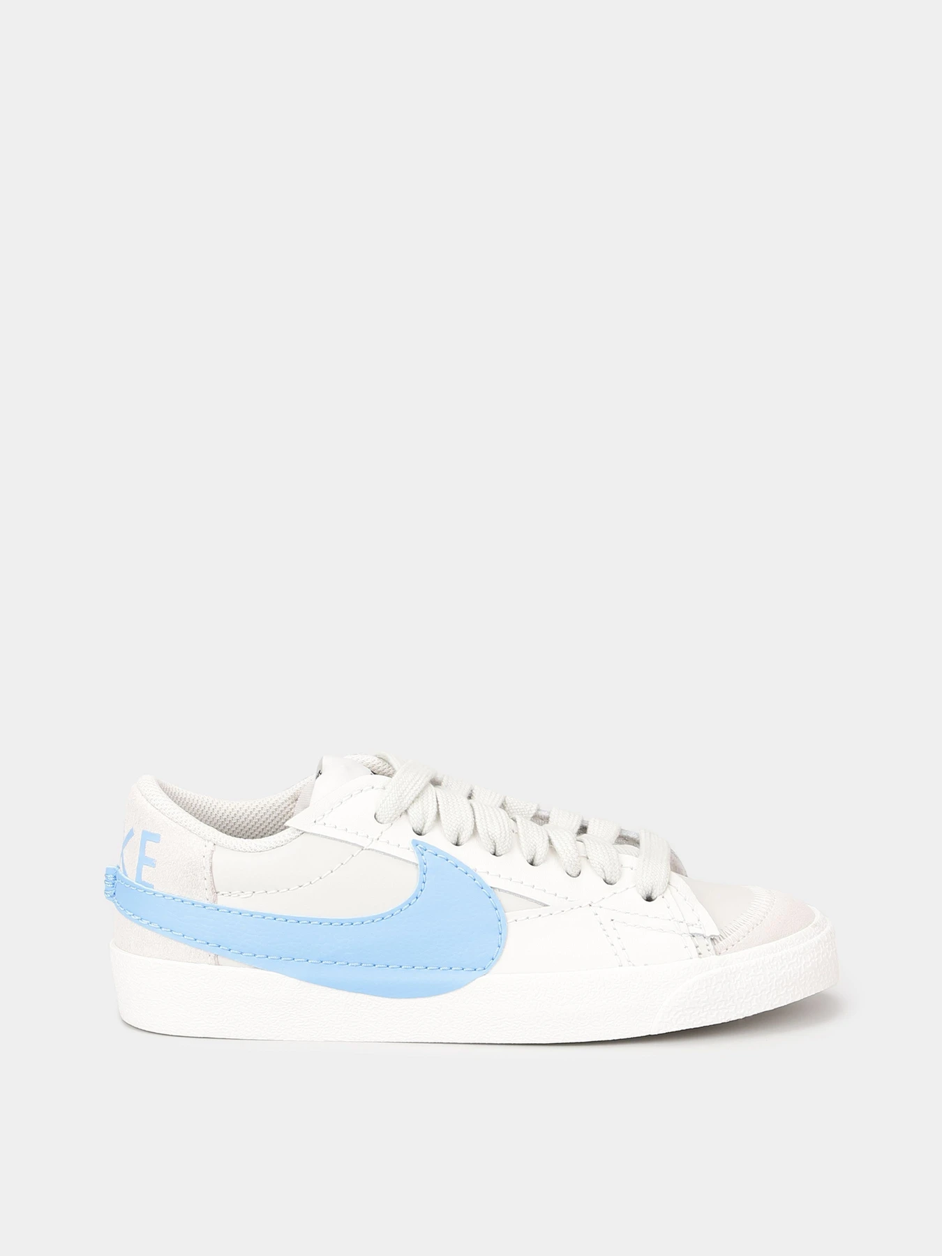Кеды NIKE BLAZER LOW 77 JUMBO модель DQ1470-003 Кеды NIKE BLAZER LOW 77 JUMBO модель DQ1470-003 Фото