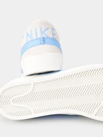 Кеды NIKE BLAZER LOW 77 JUMBO модель DQ1470-003 Фото