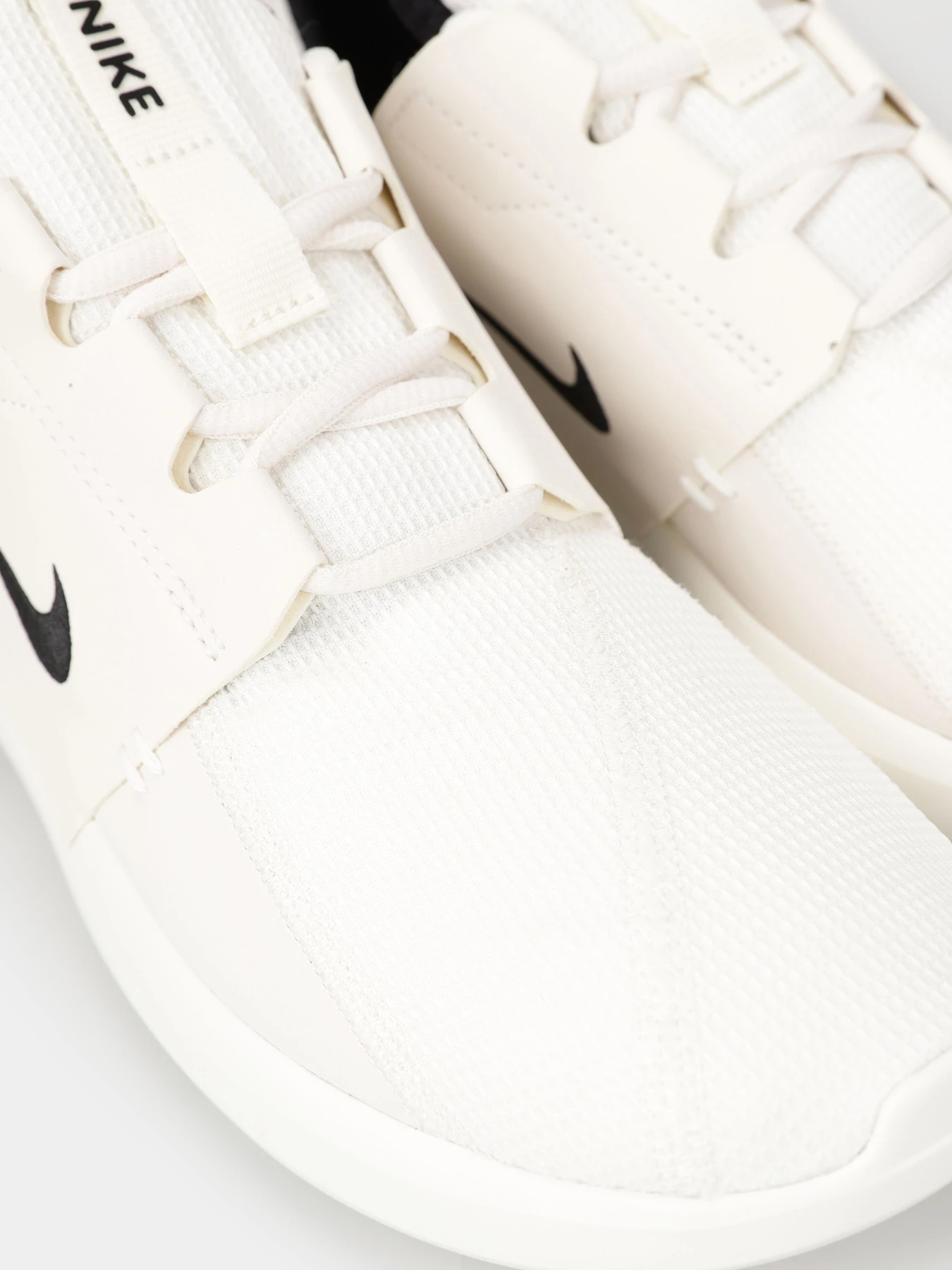 Кроссовки NIKE E-SERIES AD модель DV8405-100 Кроссовки NIKE E-SERIES AD модель DV8405-100 Фото