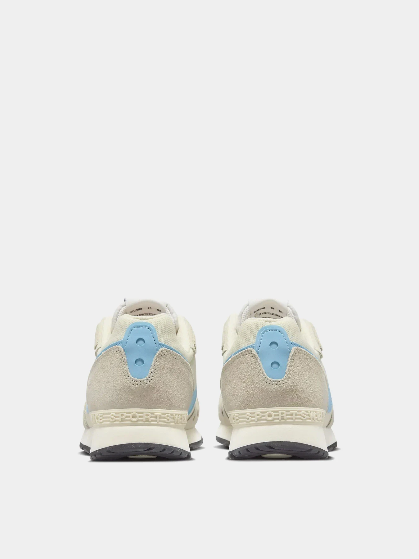 Кросівки NIKE VENTURE RUNNER модель CK2948-114 Фото