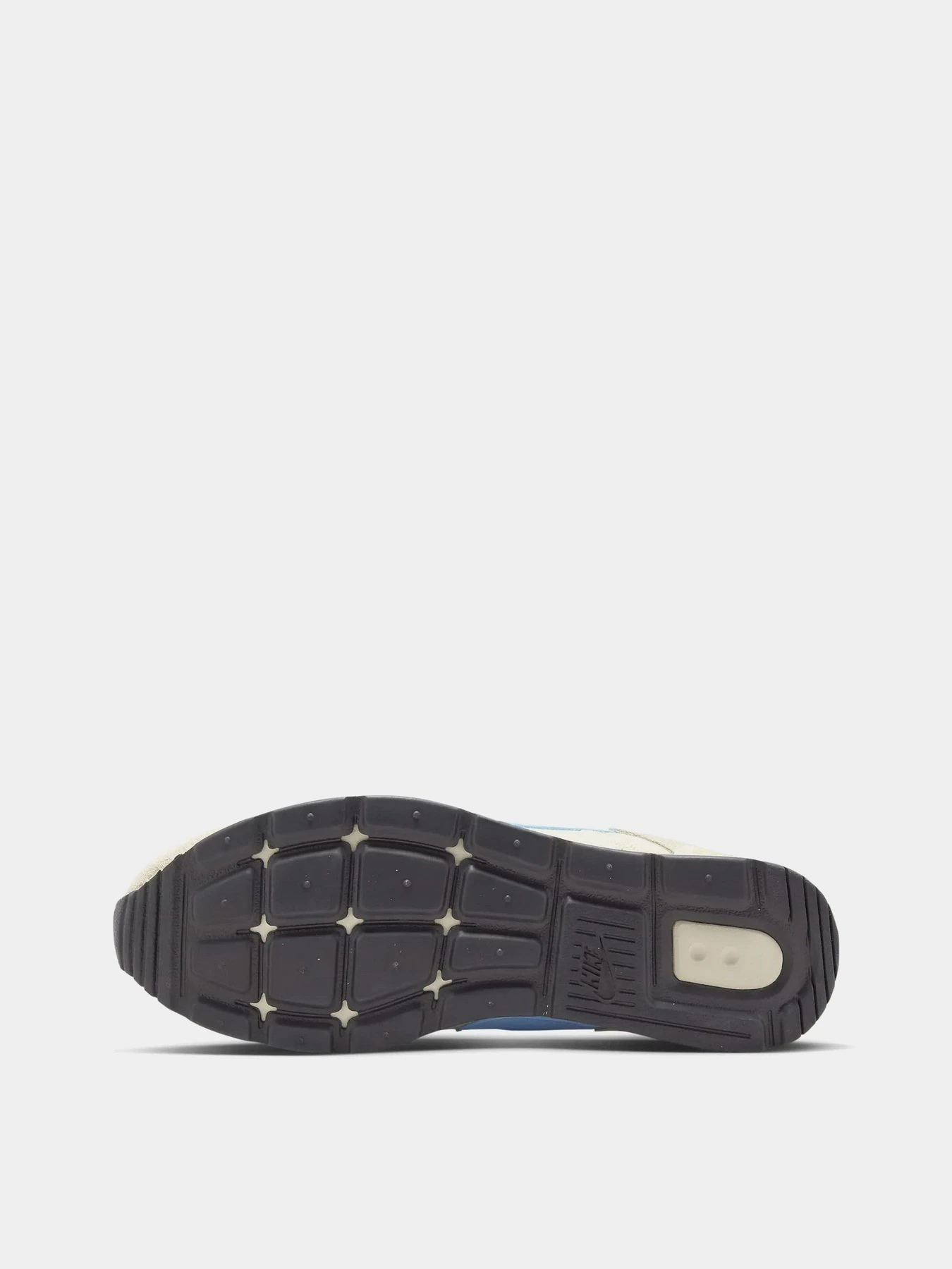 Кросівки NIKE VENTURE RUNNER модель CK2948-114 Фото