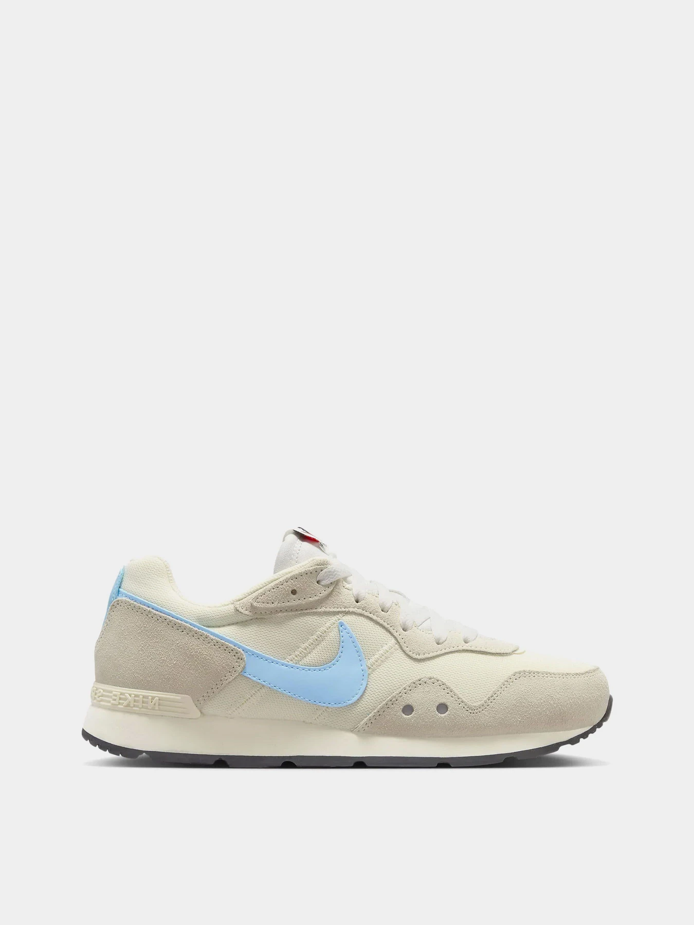 Кросівки NIKE VENTURE RUNNER модель CK2948-114 Фото