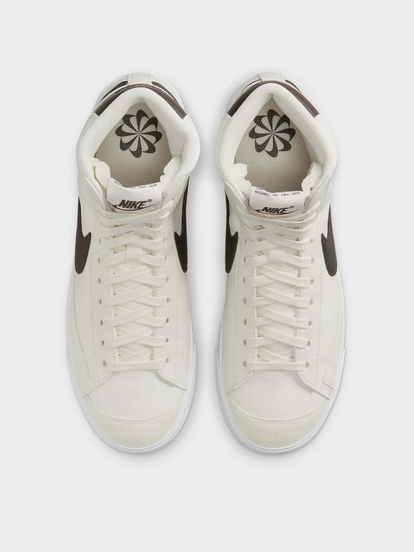 Кеды NIKE BLAZER MID '77 модель DQ4124-107 Кеды NIKE BLAZER MID '77 модель DQ4124-107 Фото