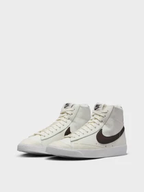 Кеды NIKE BLAZER MID '77 модель DQ4124-107 Фото