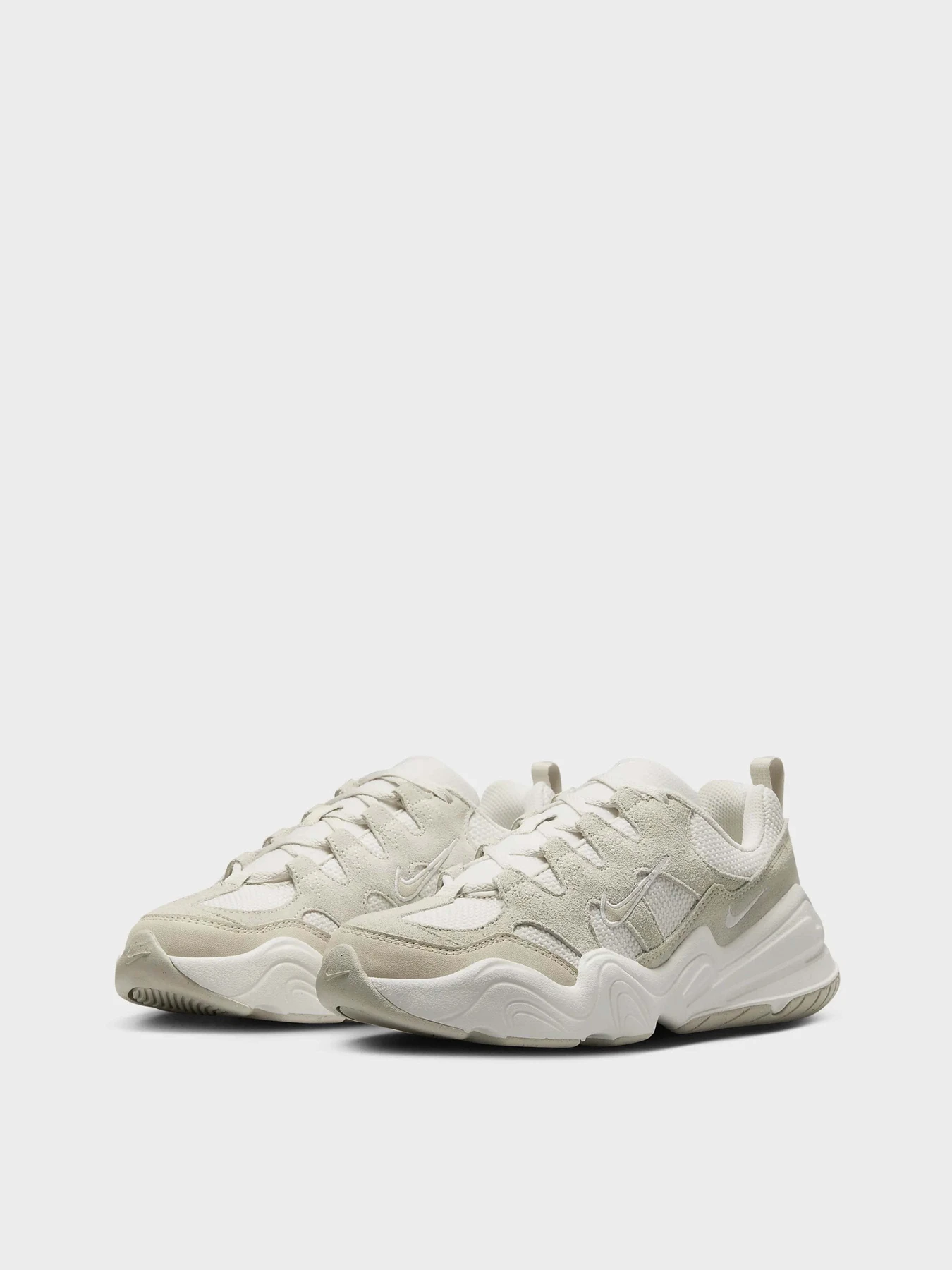 Кроссовки NIKE TECH HERA модель DR9761-002 Кроссовки NIKE TECH HERA модель DR9761-002 Фото