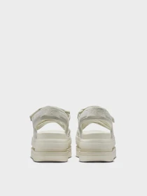 Сандалии NIKE ICON CLASSIC SE модель FJ2595-002 Фото