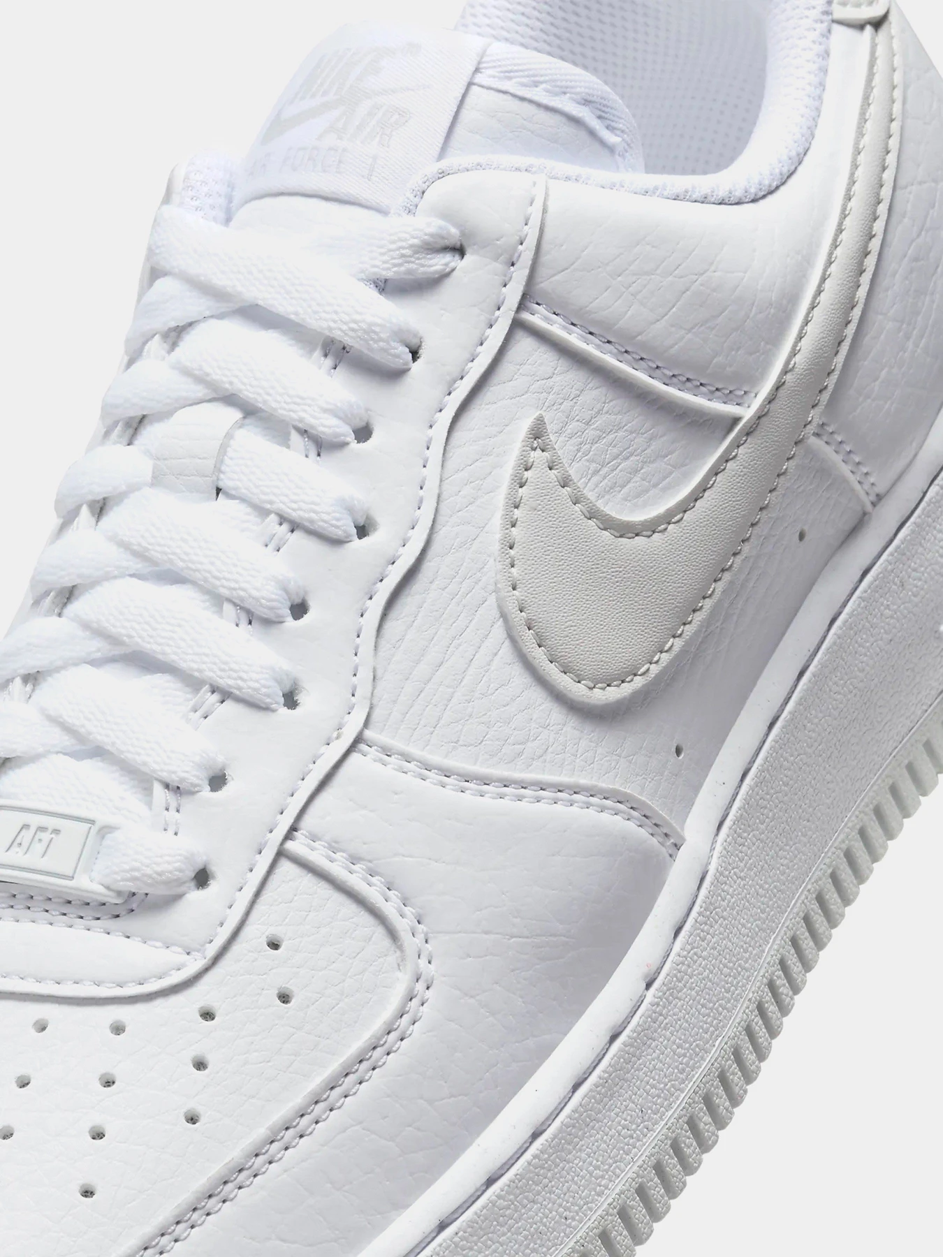 Кеды NIKE AIR FORCE 1 '07 NEXT NATURE модель DV3808-104 Фото