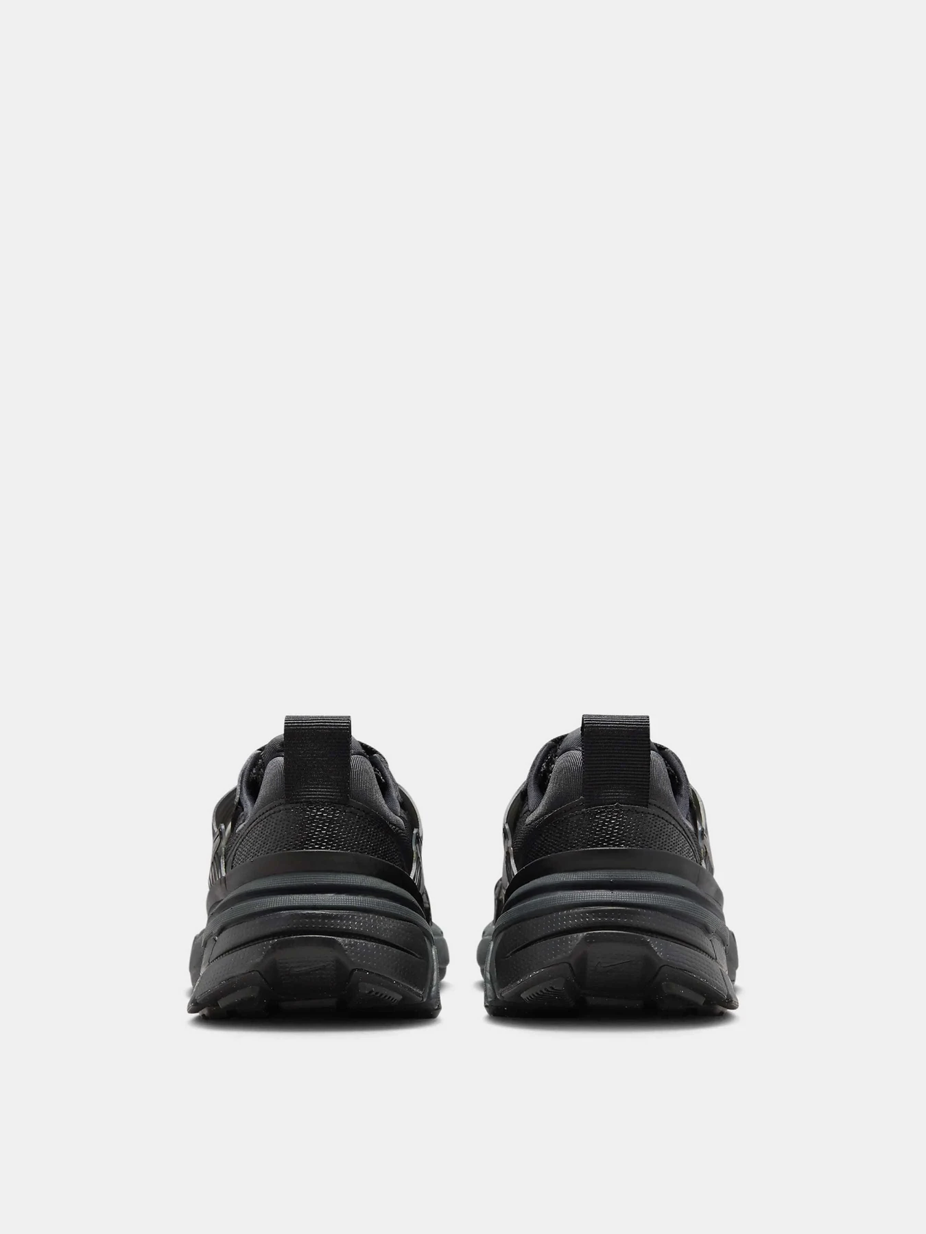 Кроссовки NIKE V2K RUN модель FD0736-001 Кроссовки NIKE V2K RUN модель FD0736-001 Фото