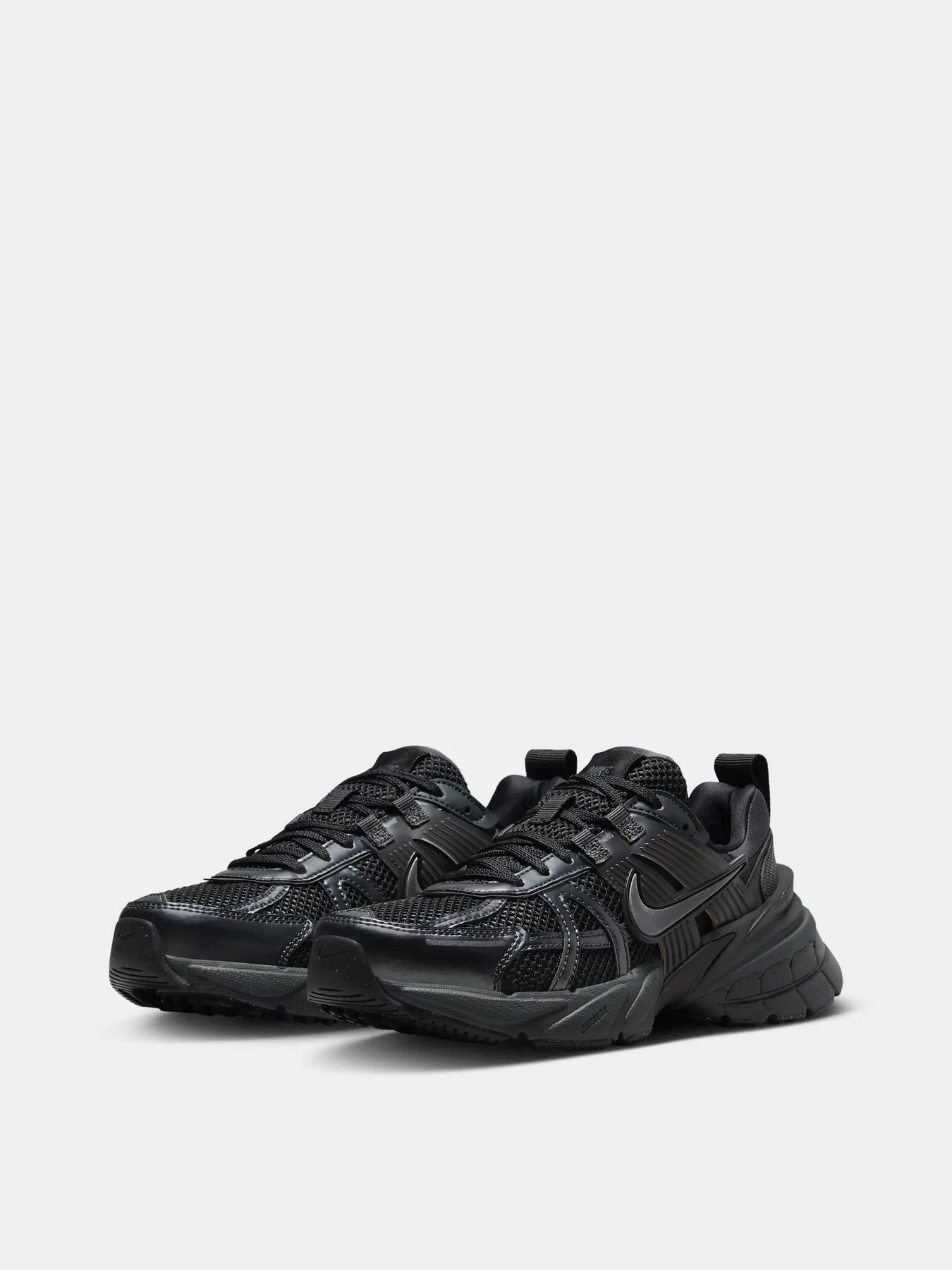 Кроссовки NIKE V2K RUN модель FD0736-001 Кроссовки NIKE V2K RUN модель FD0736-001 Фото