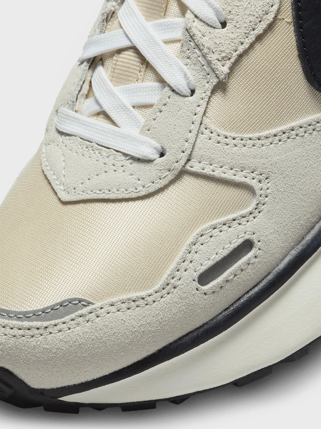 Кросівки NIKE PHOENIX WAFFLE модель FD2196-100 Кросівки NIKE PHOENIX WAFFLE модель FD2196-100 Фото