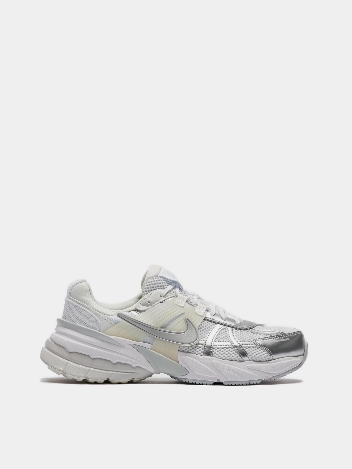 Кросівки NIKE V2K RUN модель FD0736-104 Фото