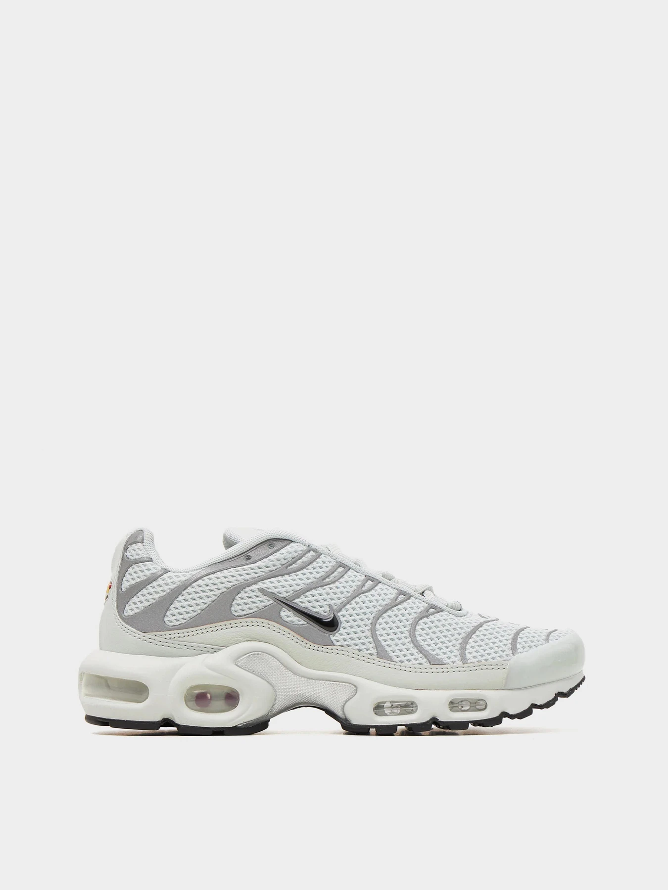 Кроссовки NIKE AIR MAX PLUS модель FV8480-002 Кроссовки NIKE AIR MAX PLUS модель FV8480-002 Фото