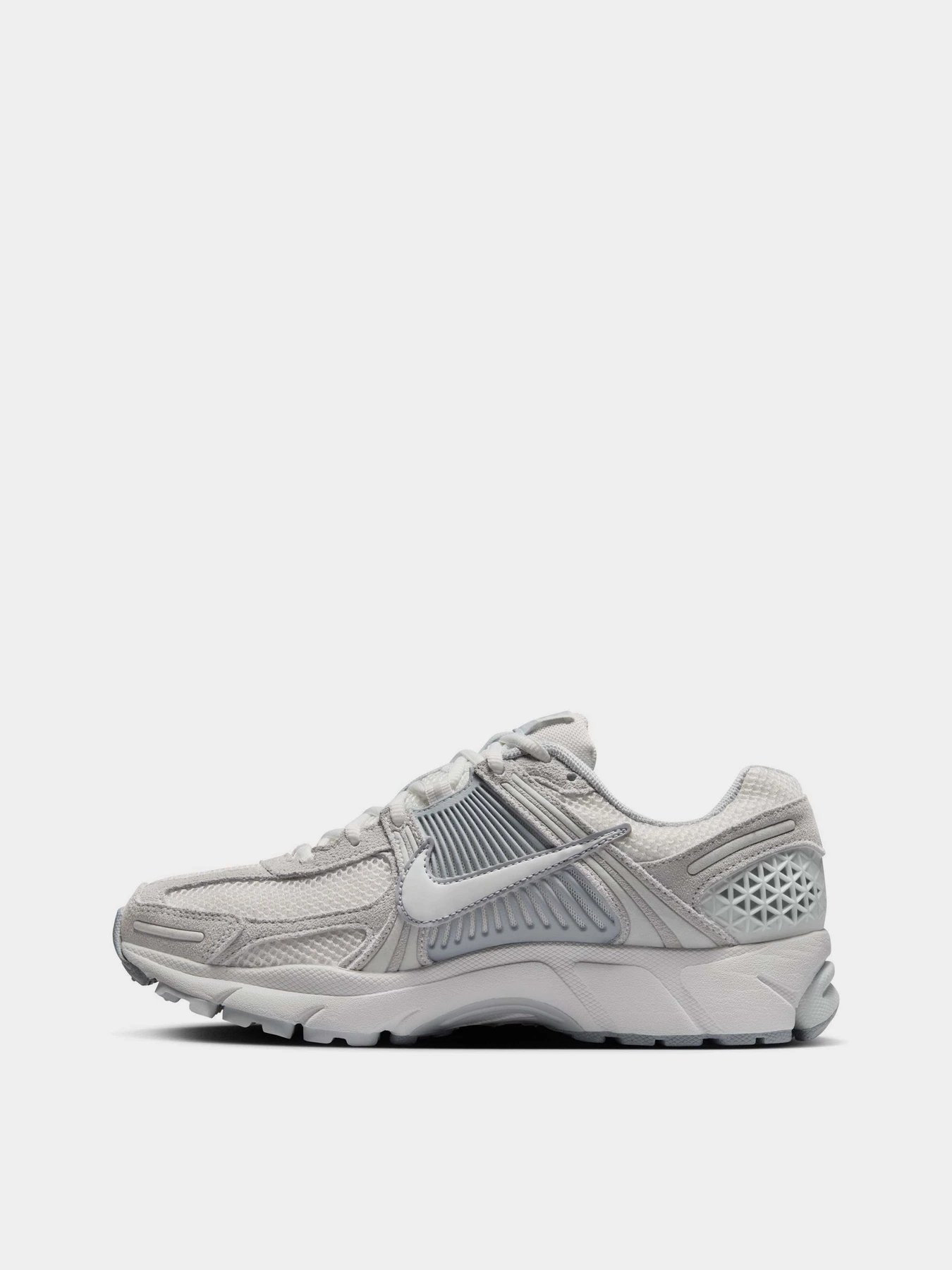 Кросівки NIKE ZOOM VOMERO 5 модель HQ0458-001 Кросівки NIKE ZOOM VOMERO 5 модель HQ0458-001 Фото