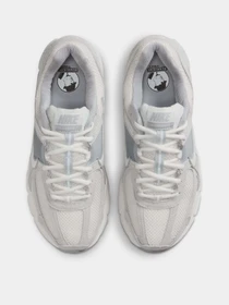 Кросівки NIKE ZOOM VOMERO 5 модель HQ0458-001 Фото