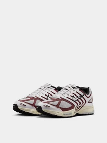 Кроссовки NIKE AIR PEGASUS 2005 модель HQ5718-600 Фото