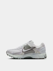 Кросівки NIKE ZOOM VOMERO 5 модель FJ2028-103 Фото
