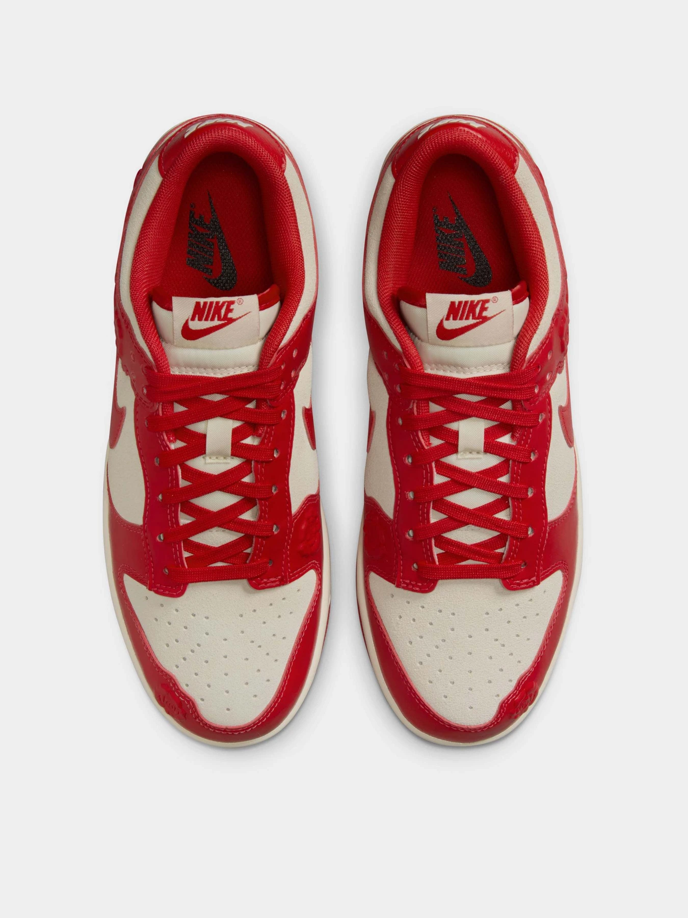 Кеды NIKE DUNK LOW модель HF1986-100 Кеды NIKE DUNK LOW модель HF1986-100 Фото