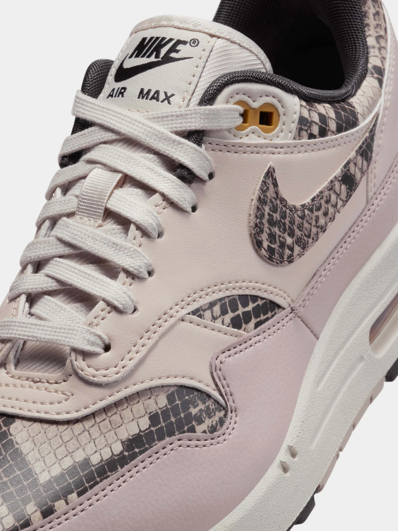 Кроссовки NIKE AIR MAX 1 SNAKESKIN модель HF5338-100 Фото