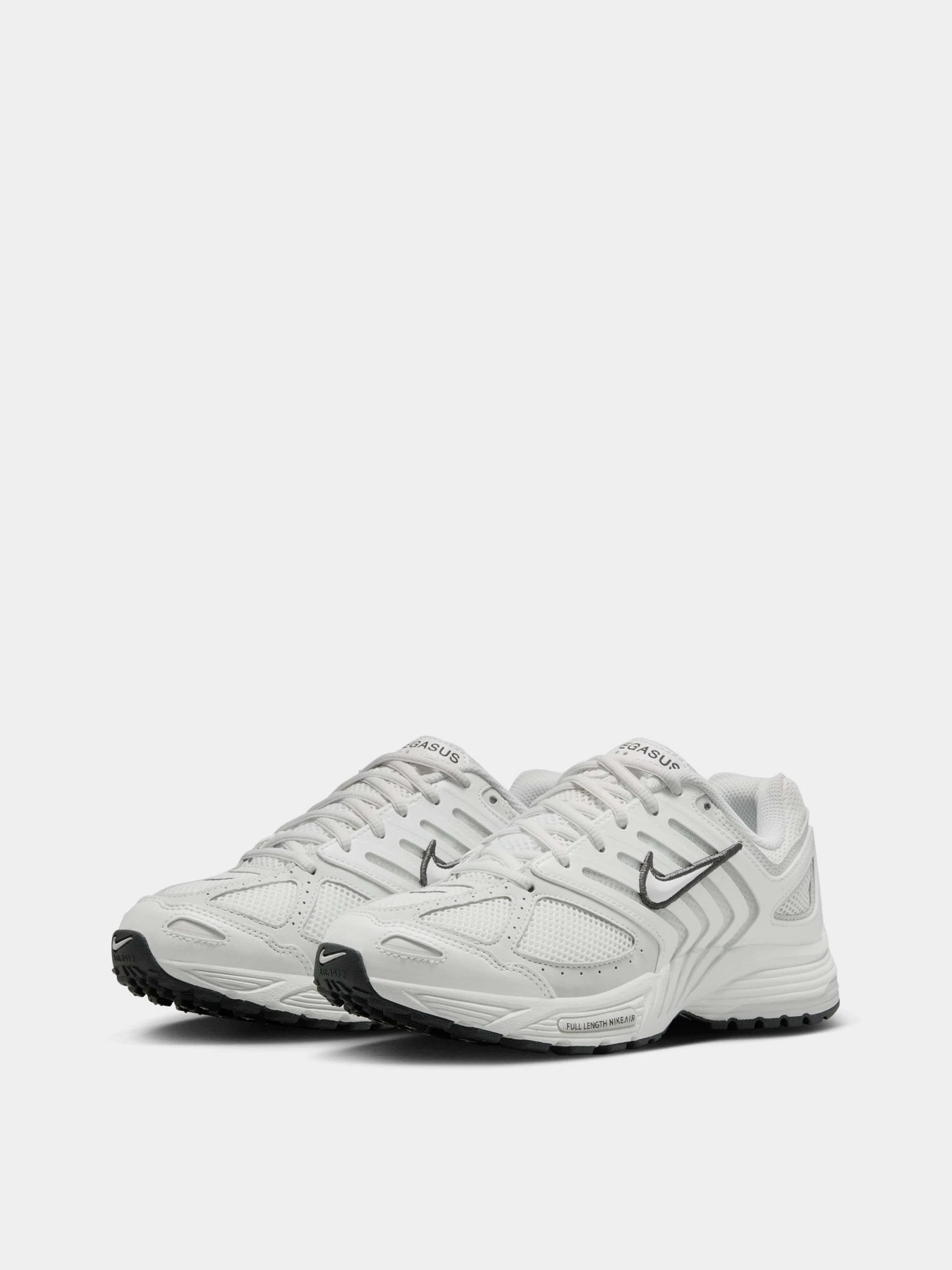 Кроссовки NIKE AIR PEGASUS 2005 модель HQ5718-103 Фото