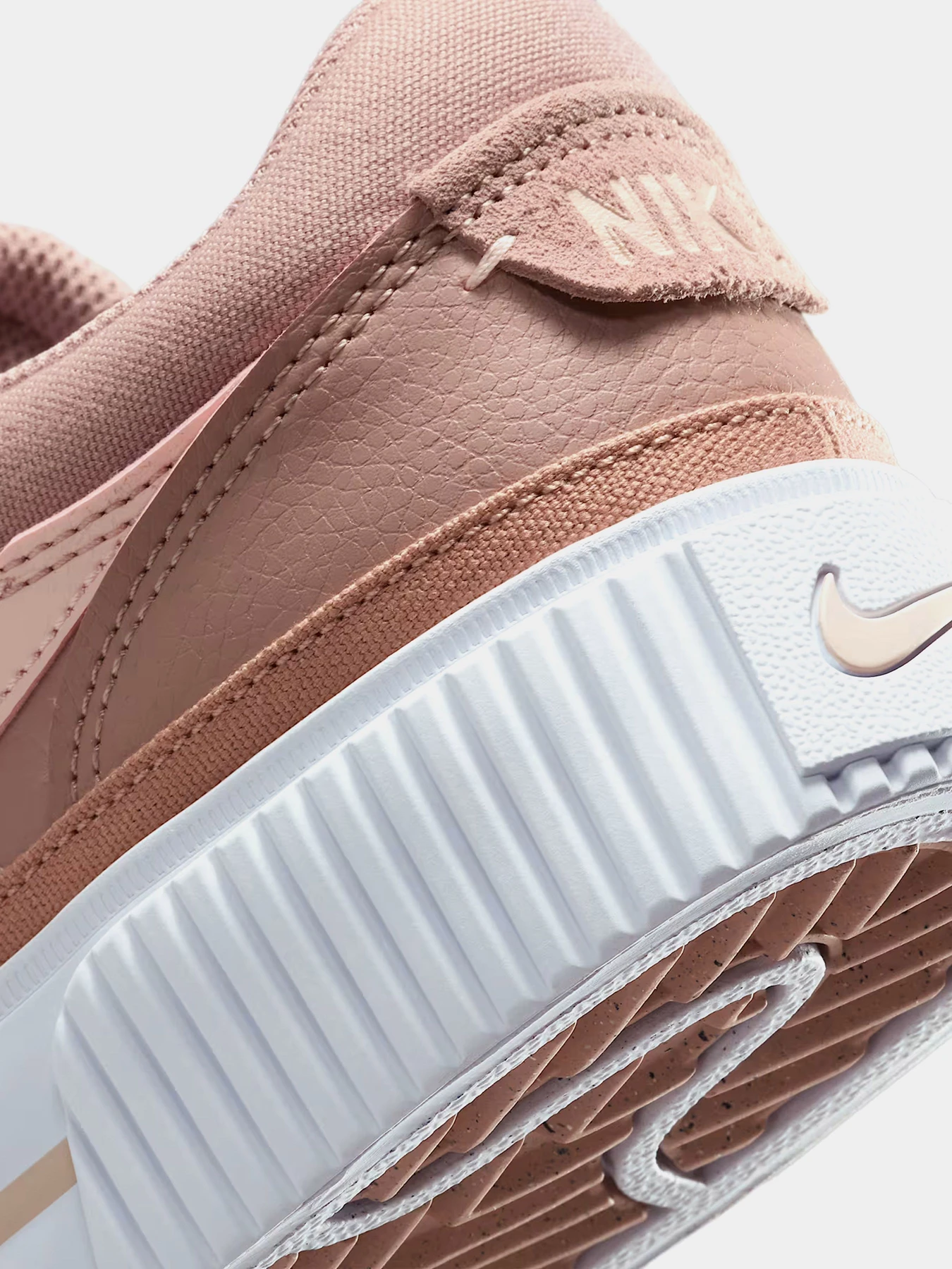 Кеды NIKE COURT LEGACY LIFT модель DM7590-601 Фото