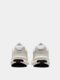Кросівки NIKE UPLIFT SC модель IB2766-002 Фото