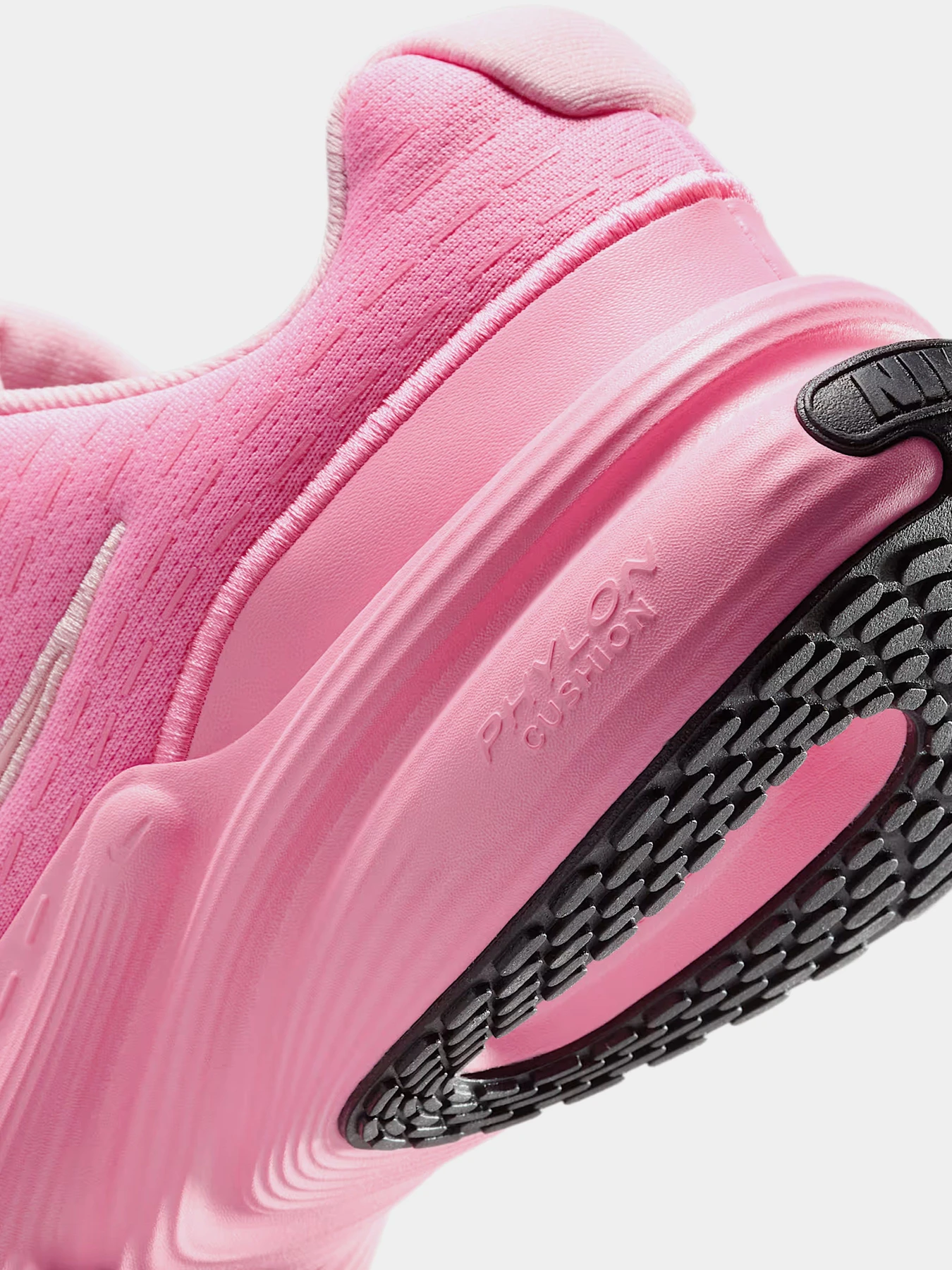 Кросівки NIKE UPLIFT SC модель IB2766-602 Кросівки NIKE UPLIFT SC модель IB2766-602 Фото