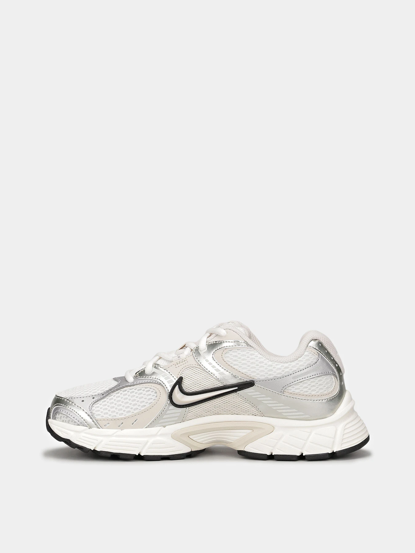 Кроссовки NIKE V5 RNR модель HQ7901-104 Кроссовки NIKE V5 RNR модель HQ7901-104 Фото