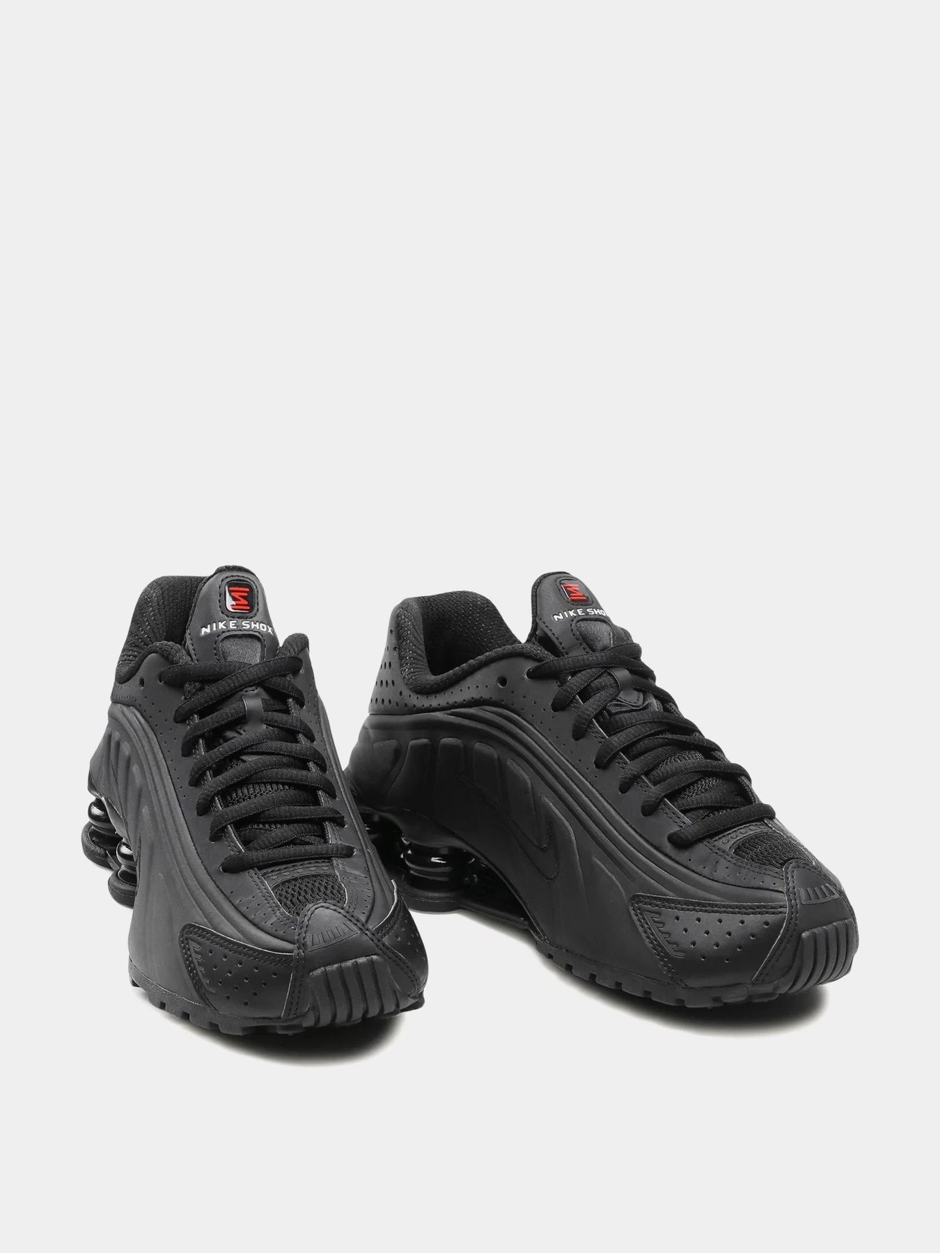 Кроссовки NIKE SHOX R4 модель AR3565-004 Кроссовки NIKE SHOX R4 модель AR3565-004 Фото