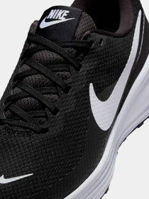 Кросівки NIKE REVOLUTION 8 модель HJ8485-001 Фото