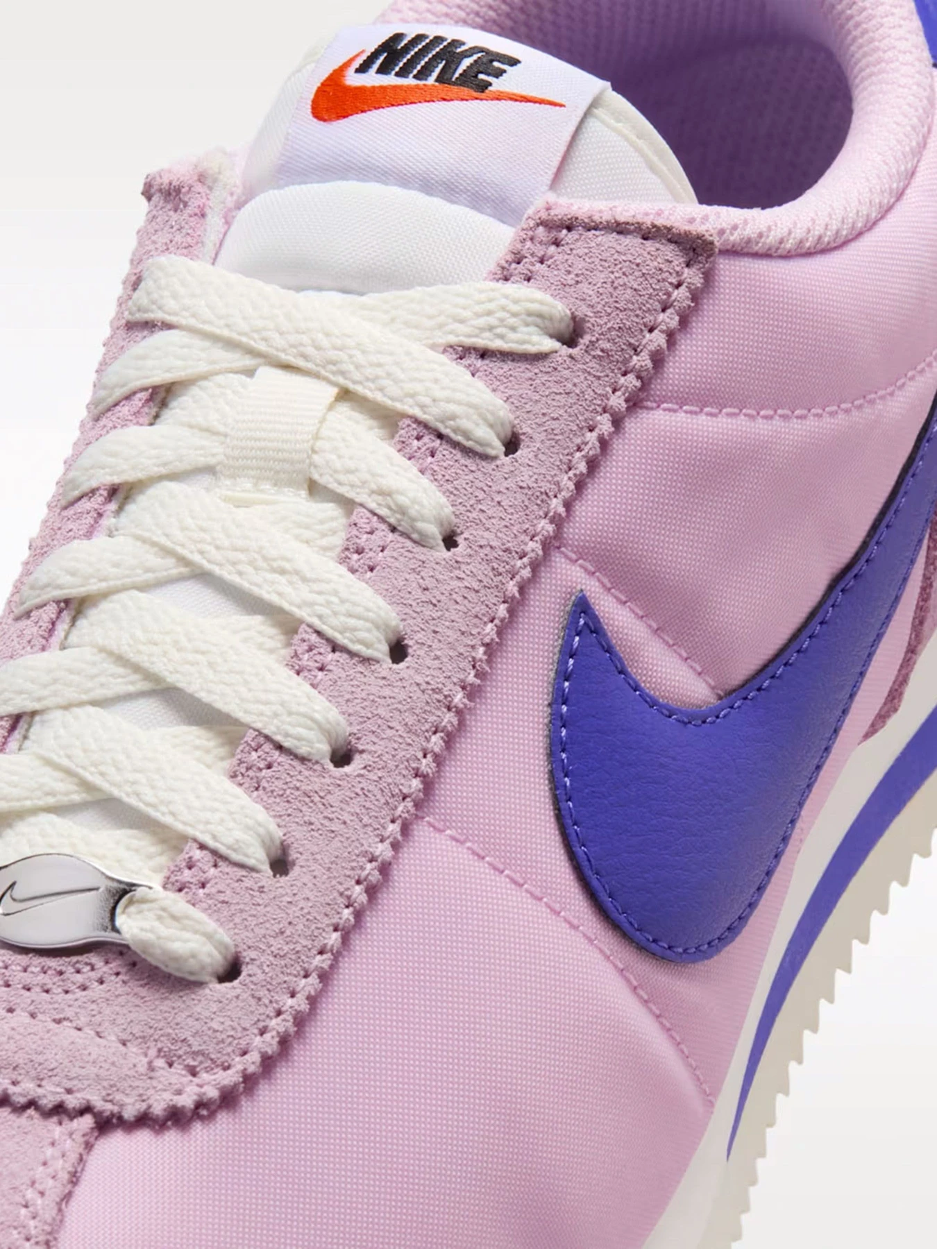 Кроссовки NIKE CORTEZ модель DZ2795-607 Кроссовки NIKE CORTEZ модель DZ2795-607 Фото