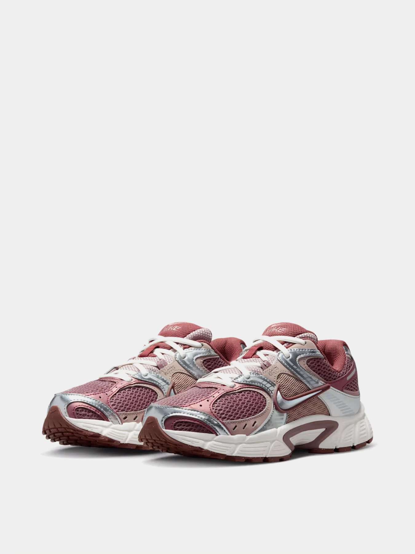 Кроссовки NIKE V5 RNR модель HQ7901-200 Кроссовки NIKE V5 RNR модель HQ7901-200 Фото