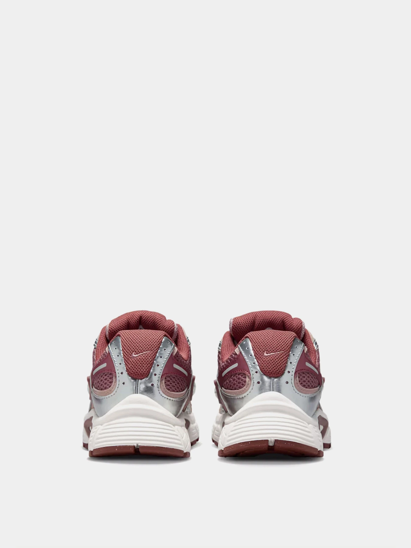 Кроссовки NIKE V5 RNR модель HQ7901-200 Кроссовки NIKE V5 RNR модель HQ7901-200 Фото