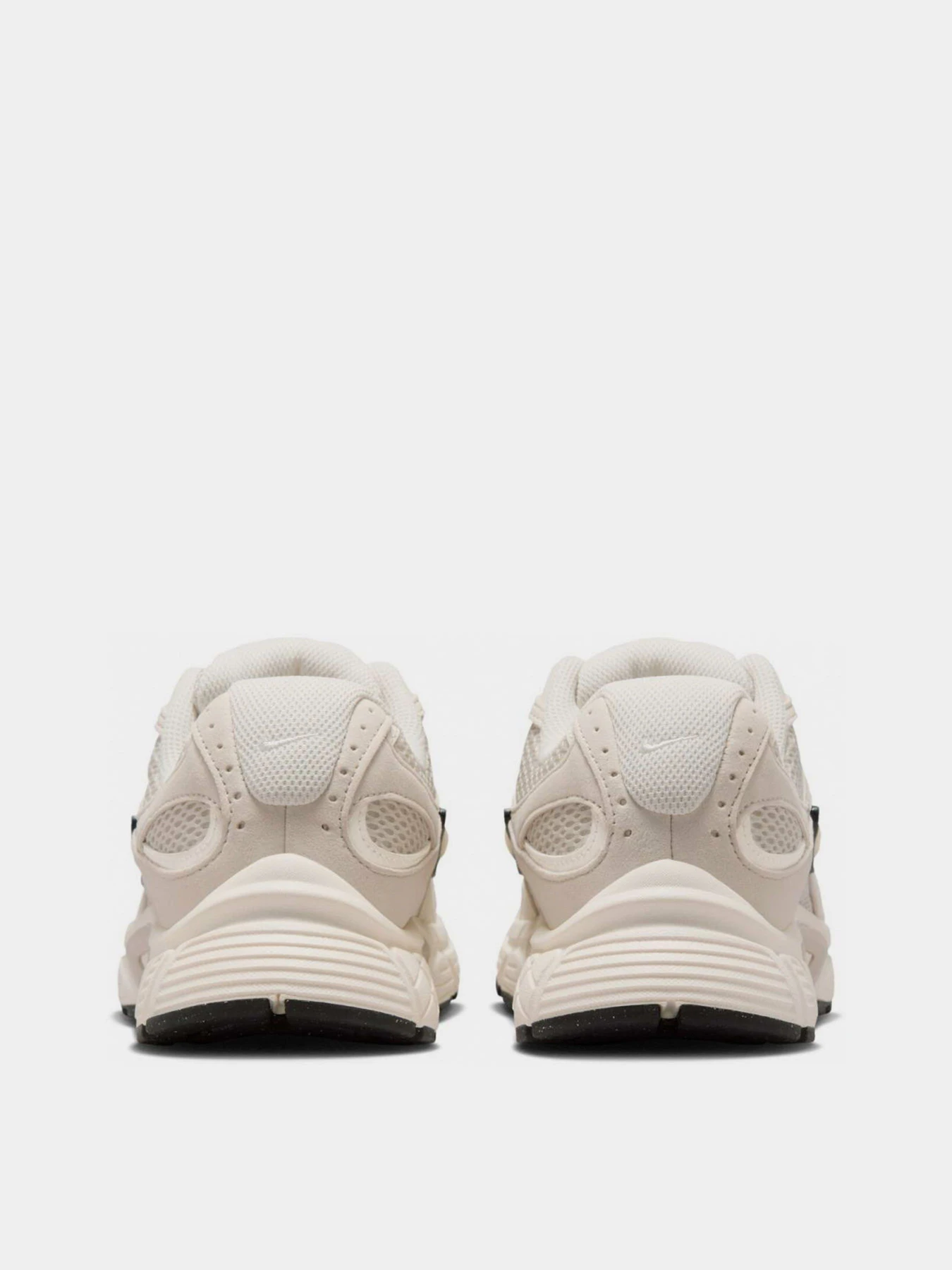 Кроссовки NIKE V5 RNR модель II6294-100 Кроссовки NIKE V5 RNR модель II6294-100 Фото