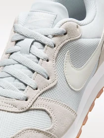 Кроссовки NIKE MD RUNNER 2 модель 749869-019 Фото
