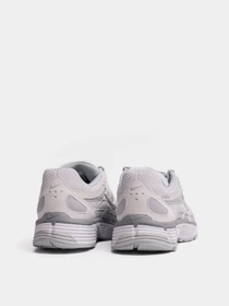 Кросівки NIKE P-6000 модель FV6603-101 Фото