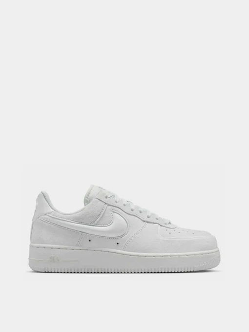 Кеди NIKE AIR FORCE 1 07 модель HV4406-100 Фото