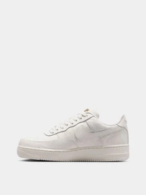 Кроссовки NIKE AIR FORCE 1 07 PREM+ модель IO4842-100 Фото