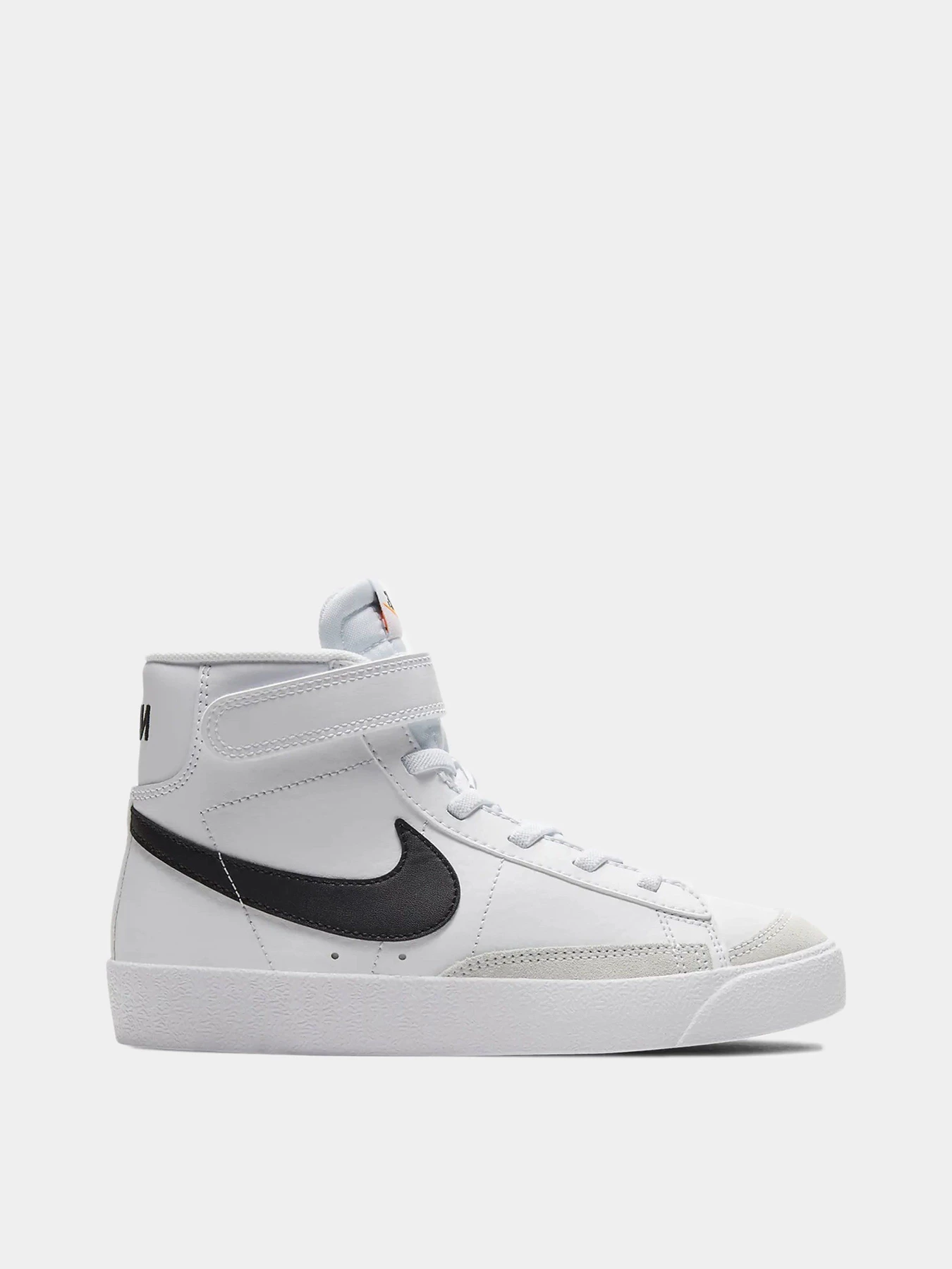 Кеды NIKE BLAZER MID '77 модель DA4087-100 Кеды NIKE BLAZER MID '77 модель DA4087-100 Фото