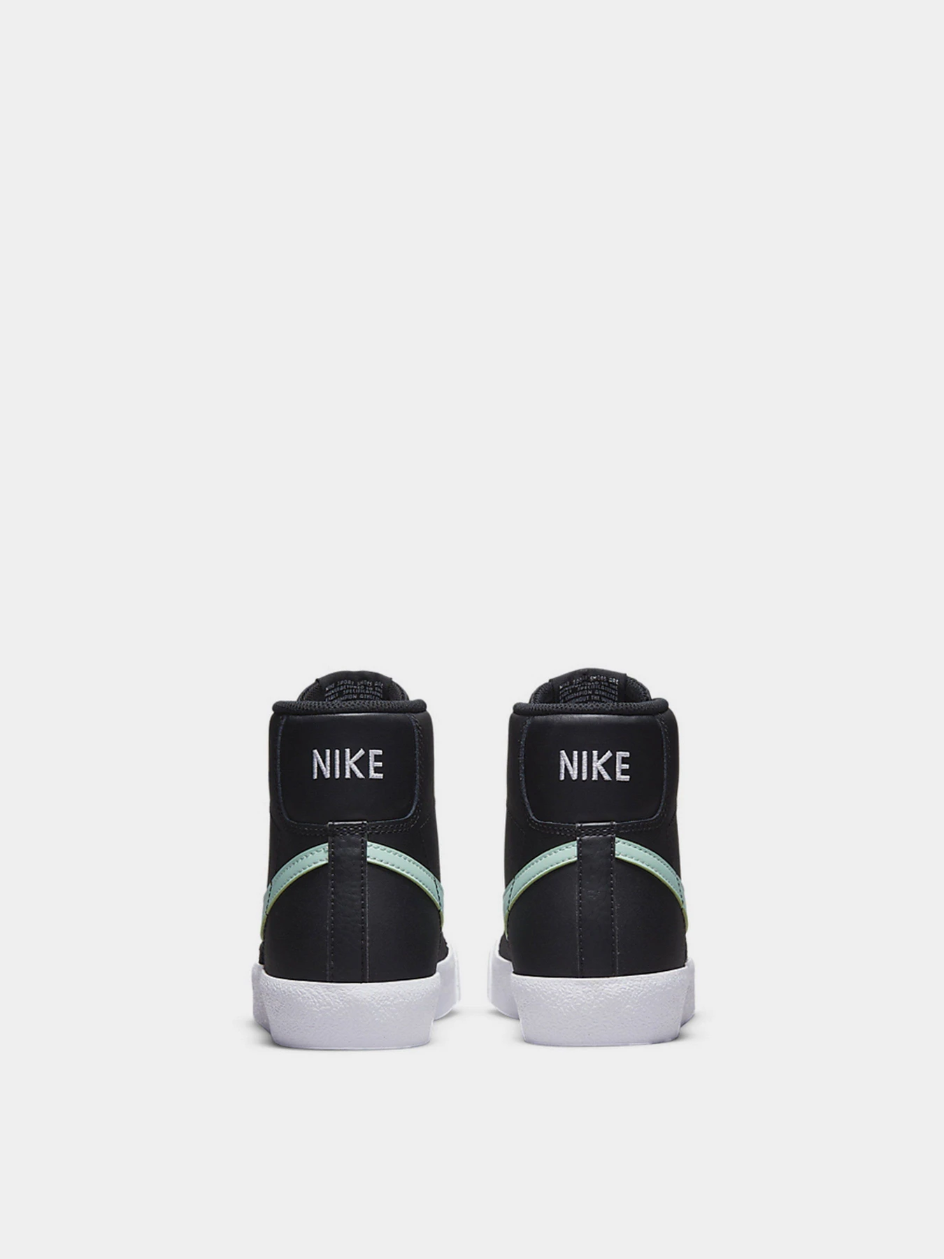 Кеды NIKE Blazer Mid '77 модель DA4086-008 Кеды NIKE Blazer Mid '77 модель DA4086-008 Фото
