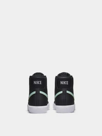 Кеды NIKE Blazer Mid '77 модель DA4086-008 Фото