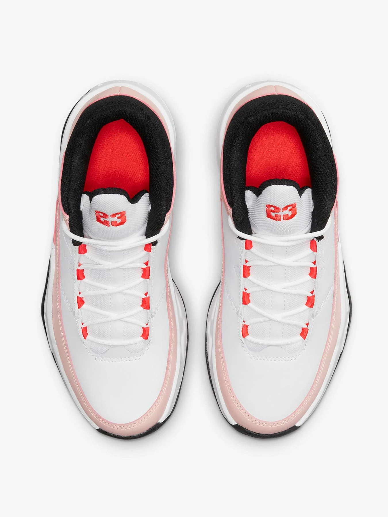 Кроссовки NIKE Jordan Max Aura 3 модель DA8021-102 Фото