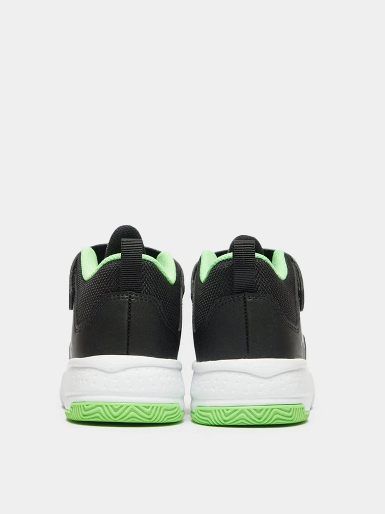 Кроссовки NIKE Jordan Max Aura 3 модель DA8023-003 Кроссовки NIKE Jordan Max Aura 3 модель DA8023-003 Фото